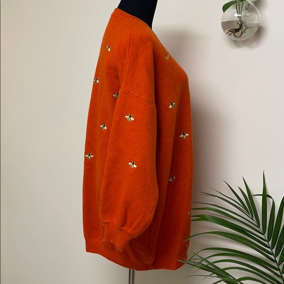 Bee 🐝 sweater dress - Picture 3 of 7